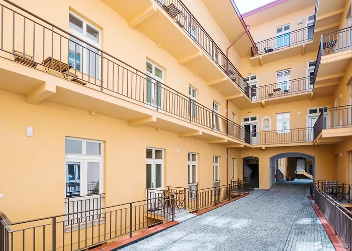 Turnkey I Antonin Dvorak Apartamento