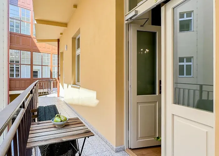 Apartamento Turnkey I Antonin Dvorak Praga