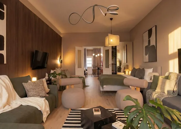 Turnkey I Antonin Dvorak Apartamento
